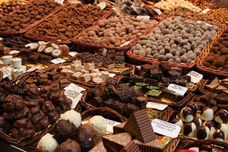 boutique-LA CADIERE D AZUR-min_chocolates_chocolate_nibble_sweetness_fine_chocolates_gourmet_candy_brand-752083